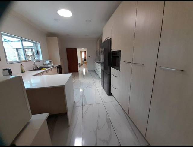 4 BEDROOM HOUSE FOR SALE IN BRACKENHURST